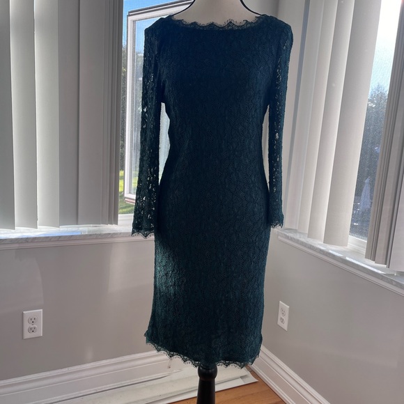 Green Lace Babaton Dress - Picture 1 of 2